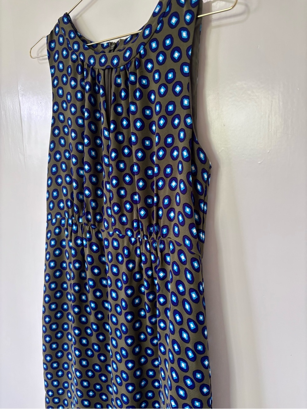 J. Crew| Tuscan Keyhole Olive & Blue Sheath “Above Knee” Sleeveless Dress Sz 8 - Picture 3 of 6